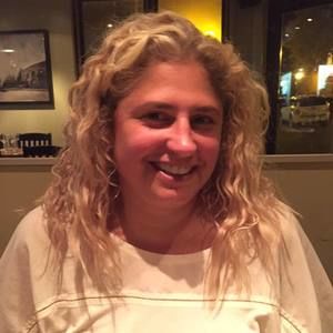 Meet your Posher, Mira